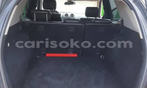 Buy Used Mercedes-Benz ML–Class Blue Car in Kigali in Rwanda Buy Used Mercedes-Benz ML–Class Blue Car in Kigali in Rwanda