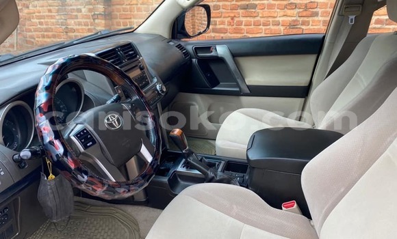 Buy Used Toyota Land Cruiser Black Car in Kigali in Rwanda Buy Used Toyota Land Cruiser Black Car in Kigali in Rwanda
