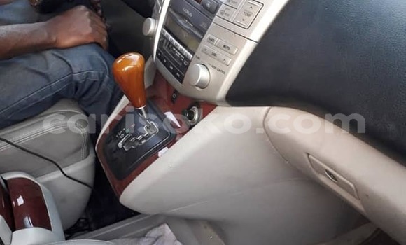 Acheter Occasion Voiture Lexus RX Gris à Kigali, Rwanda Acheter Occasion Voiture Lexus RX Gris à Kigali, Rwanda