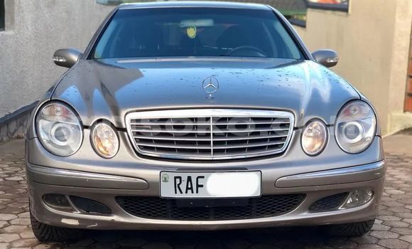 Buy Used Mercedes-Benz E-klasse Silver Car in Kigali in Rwanda Buy Used Mercedes-Benz E-klasse Silver Car in Kigali in Rwanda