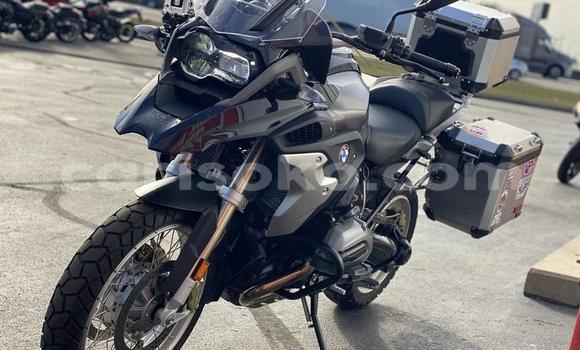 Sayi Na hannu BMW R1200GS Adventure Autre Motsi in Kigali a Rwanda Sayi Na hannu BMW R1200GS Adventure Autre Motsi in Kigali a Rwanda