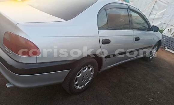 Sayi Na hannu Toyota Avensis Gris Mota in Kigali a Rwanda Sayi Na hannu Toyota Avensis Gris Mota in Kigali a Rwanda