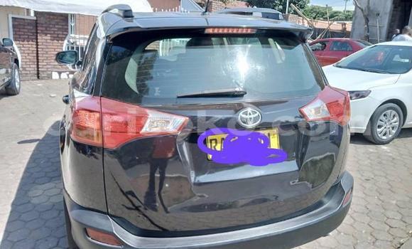 Sayi Na hannu Toyota RAV4 Noir Mota in Kigali a Rwanda Sayi Na hannu Toyota RAV4 Noir Mota in Kigali a Rwanda