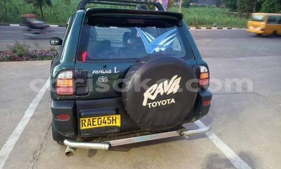 Sayi Na hannu Toyota RAV4 Vert Mota in Kigali a Rwanda Sayi Na hannu Toyota RAV4 Vert Mota in Kigali a Rwanda