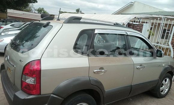 Sayi Na hannu Hyundai Tucson Gris Mota in Kigali a Rwanda Sayi Na hannu Hyundai Tucson Gris Mota in Kigali a Rwanda