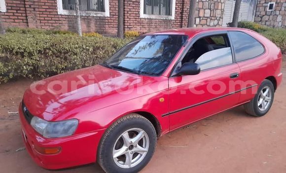 Sayi Na hannu Toyota Corolla Rouge Mota in Kigali a Rwanda Sayi Na hannu Toyota Corolla Rouge Mota in Kigali a Rwanda