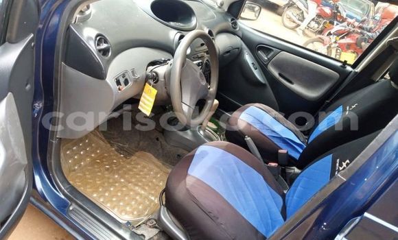 Sayi Na hannu Toyota Vitz Bleu Mota in Kigali a Rwanda Sayi Na hannu Toyota Vitz Bleu Mota in Kigali a Rwanda