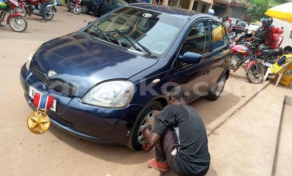 Sayi Na hannu Toyota Vitz Bleu Mota in Kigali a Rwanda Sayi Na hannu Toyota Vitz Bleu Mota in Kigali a Rwanda