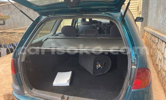 Sayi Na hannu Toyota Avensis Vert Mota in Kigali a Rwanda Sayi Na hannu Toyota Avensis Vert Mota in Kigali a Rwanda