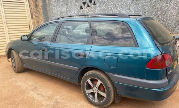 Sayi Na hannu Toyota Avensis Vert Mota in Kigali a Rwanda Sayi Na hannu Toyota Avensis Vert Mota in Kigali a Rwanda
