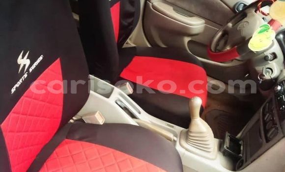 Sayi Na hannu Toyota Corolla Vert Mota in Kigali a Rwanda Sayi Na hannu Toyota Corolla Vert Mota in Kigali a Rwanda