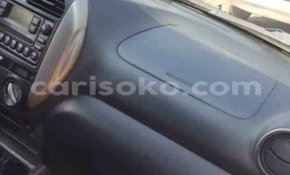 Acheter Occasion Voiture Toyota RAV4 Noir à Kigali, Rwanda Acheter Occasion Voiture Toyota RAV4 Noir à Kigali, Rwanda