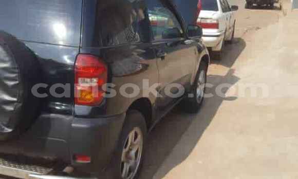 Acheter Occasion Voiture Toyota RAV4 Noir à Kigali, Rwanda Acheter Occasion Voiture Toyota RAV4 Noir à Kigali, Rwanda