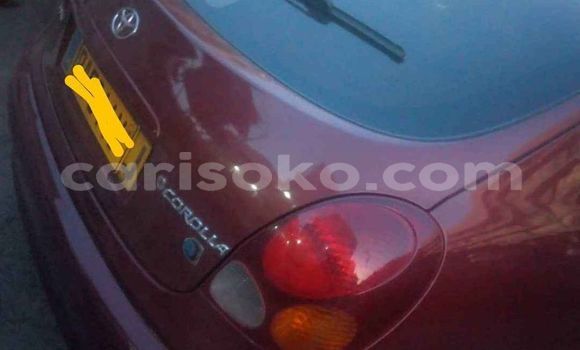 Acheter Occasion Voiture Toyota Corolla Rouge à Kigali, Rwanda Acheter Occasion Voiture Toyota Corolla Rouge à Kigali, Rwanda