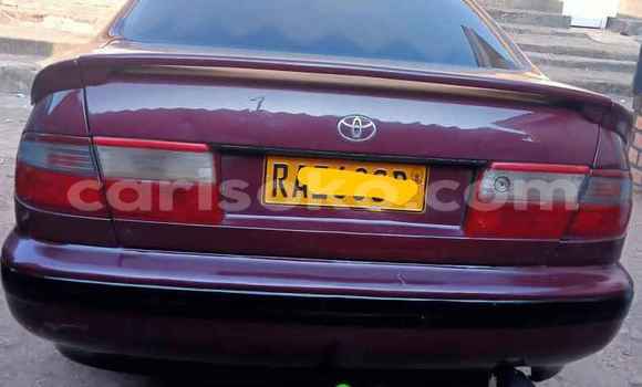 Acheter Occasion Voiture Toyota Carina E Rouge à Kigali, Rwanda Acheter Occasion Voiture Toyota Carina E Rouge à Kigali, Rwanda