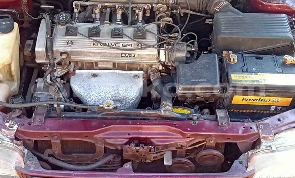 Acheter Occasion Voiture Toyota Carina E Rouge à Kigali, Rwanda Acheter Occasion Voiture Toyota Carina E Rouge à Kigali, Rwanda