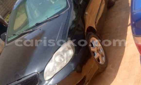 Acheter Occasion Voiture Toyota Corolla Noir à Kigali, Rwanda Acheter Occasion Voiture Toyota Corolla Noir à Kigali, Rwanda