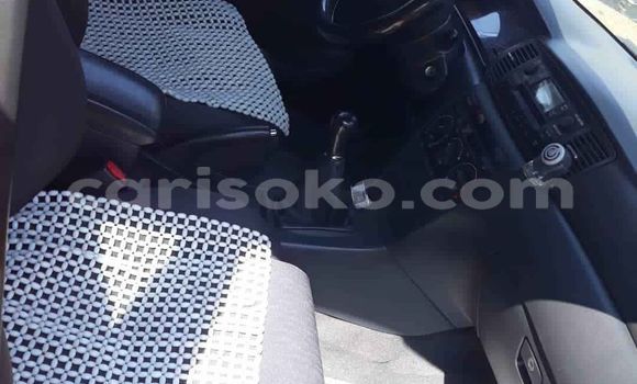 Acheter Occasion Voiture Toyota Corolla Rouge à Kigali, Rwanda Acheter Occasion Voiture Toyota Corolla Rouge à Kigali, Rwanda