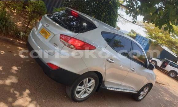 Buy Used Hyundai Tucson Silver Car in Kigali in Rwanda Buy Used Hyundai Tucson Silver Car in Kigali in Rwanda