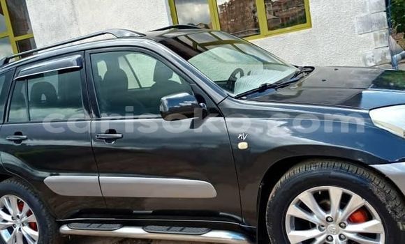 Buy Used Toyota RAV4 Black Car in Kigali in Rwanda Buy Used Toyota RAV4 Black Car in Kigali in Rwanda