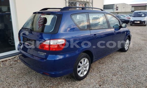 Sayi Imported Toyota Avensis Verso Bleu Mota in Musanze a Rwanda Sayi Imported Toyota Avensis Verso Bleu Mota in Musanze a Rwanda