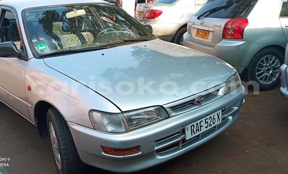 اشتري مستعمل Toyota Corolla Gris سيارة في Kigali في Rwanda اشتري مستعمل Toyota Corolla Gris سيارة في Kigali في Rwanda