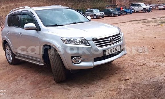 اشتري مستعمل Toyota RAV4 Gris سيارة في Kigali في Rwanda اشتري مستعمل Toyota RAV4 Gris سيارة في Kigali في Rwanda
