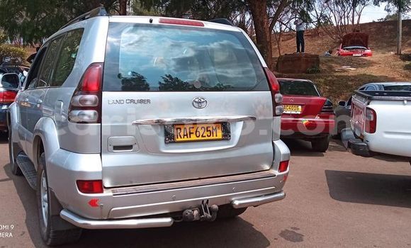 اشتري مستعمل Toyota Land Cruiser Prado Gris سيارة في Kigali في Rwanda اشتري مستعمل Toyota Land Cruiser Prado Gris سيارة في Kigali في Rwanda