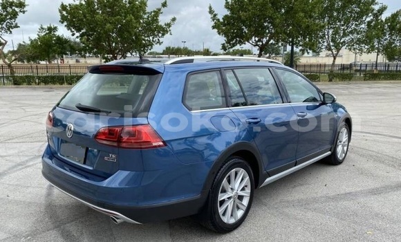 Buy Used Volkswagen Golf Blue Car in Kigali in Rwanda Buy Used Volkswagen Golf Blue Car in Kigali in Rwanda