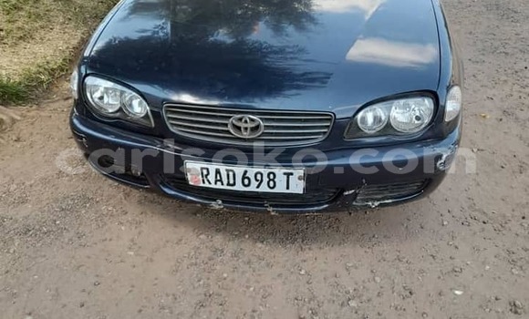 Acheter Occasion Voiture Toyota Corolla Bleu à Kigali, Rwanda Acheter Occasion Voiture Toyota Corolla Bleu à Kigali, Rwanda