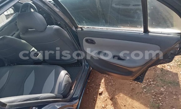 Acheter Occasion Voiture Toyota Corolla Vert à Kigali, Rwanda Acheter Occasion Voiture Toyota Corolla Vert à Kigali, Rwanda