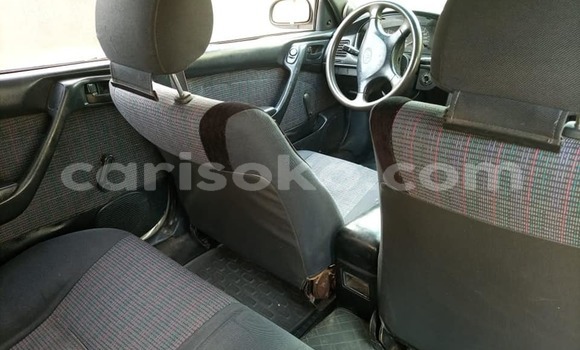 Acheter Occasion Voiture Toyota Carina Gris à Kigali, Rwanda Acheter Occasion Voiture Toyota Carina Gris à Kigali, Rwanda