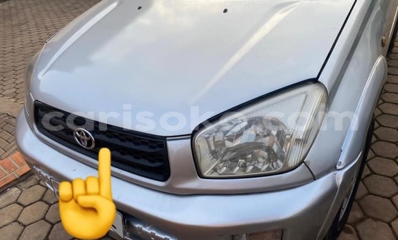 Acheter Occasion Voiture Toyota RAV4 Gris à Kigali, Rwanda Acheter Occasion Voiture Toyota RAV4 Gris à Kigali, Rwanda