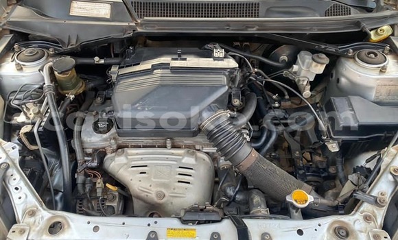 Acheter Occasion Voiture Toyota RAV4 Gris à Kigali, Rwanda Acheter Occasion Voiture Toyota RAV4 Gris à Kigali, Rwanda