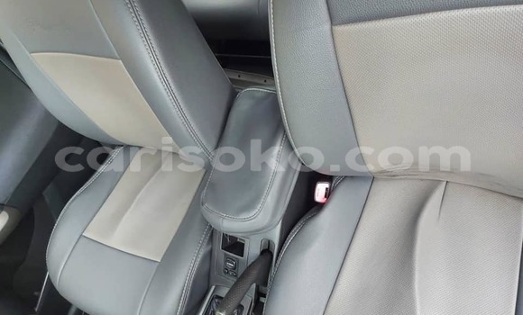 Acheter Occasion Voiture Toyota RAV4 Noir à Kigali, Rwanda Acheter Occasion Voiture Toyota RAV4 Noir à Kigali, Rwanda