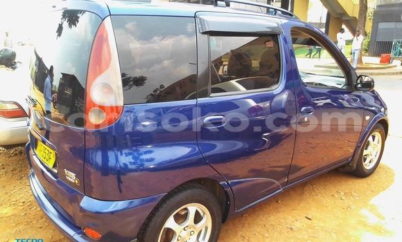 اشتري مستعمل Toyota Yaris Verso Bleu سيارة في Kigali في Rwanda اشتري مستعمل Toyota Yaris Verso Bleu سيارة في Kigali في Rwanda