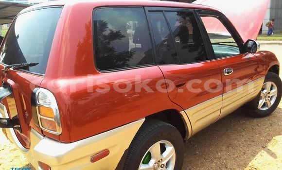 اشتري مستعمل Toyota RAV4 Rouge سيارة في Kigali في Rwanda اشتري مستعمل Toyota RAV4 Rouge سيارة في Kigali في Rwanda
