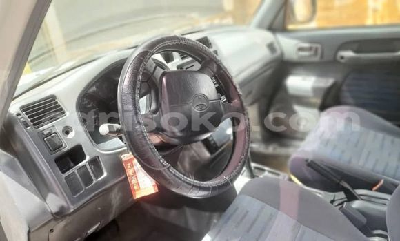 اشتري مستعمل Toyota RAV4 Gris سيارة في Kigali في Rwanda اشتري مستعمل Toyota RAV4 Gris سيارة في Kigali في Rwanda