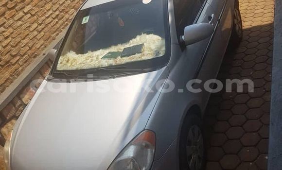 Acheter Occasion Voiture Hyundai Verna Gris à Kigali, Rwanda