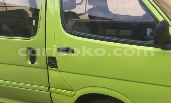 اشتري مستعمل Toyota Hiace Vert سيارة في Kigali في Rwanda اشتري مستعمل Toyota Hiace Vert سيارة في Kigali في Rwanda