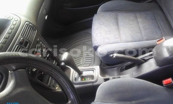 اشتري مستعمل Toyota Corolla Rouge سيارة في Kigali في Rwanda اشتري مستعمل Toyota Corolla Rouge سيارة في Kigali في Rwanda