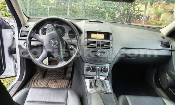 اشتري مستعمل Mercedes-Benz C–Class Gris سيارة في Kigali في Rwanda اشتري مستعمل Mercedes-Benz C–Class Gris سيارة في Kigali في Rwanda