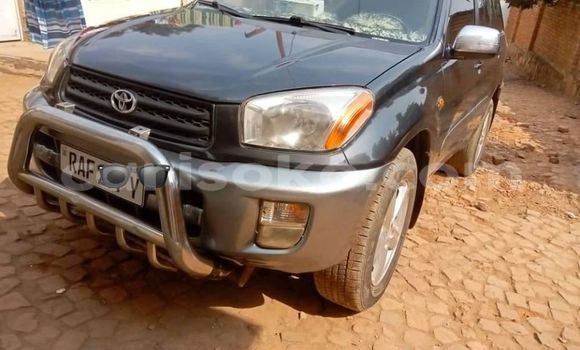Sayi Na hannu Toyota RAV4 Noir Mota in Kigali a Rwanda Sayi Na hannu Toyota RAV4 Noir Mota in Kigali a Rwanda