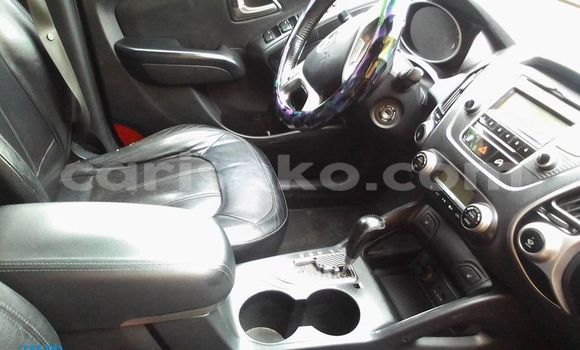 Buy Used Hyundai Tucson Blue Car in Kigali in Rwanda Buy Used Hyundai Tucson Blue Car in Kigali in Rwanda