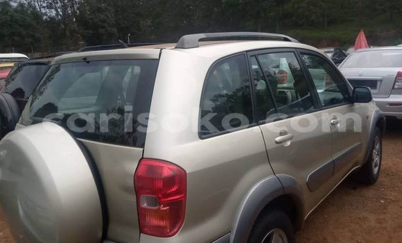 اشتري مستعمل Toyota RAV4 Beige سيارة في Kigali في Rwanda اشتري مستعمل Toyota RAV4 Beige سيارة في Kigali في Rwanda