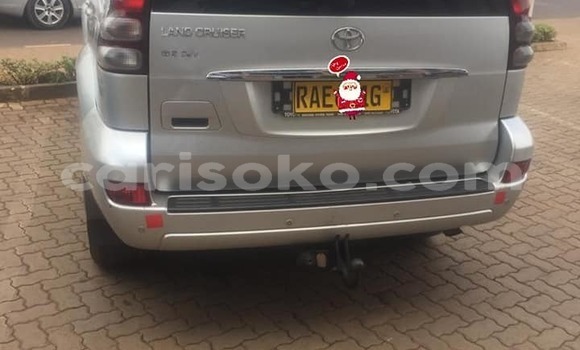 اشتري مستعمل Toyota Land Cruiser Prado Gris سيارة في Kigali في Rwanda اشتري مستعمل Toyota Land Cruiser Prado Gris سيارة في Kigali في Rwanda