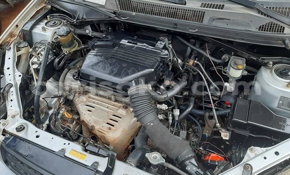 اشتري مستعمل Toyota RAV4 Gris سيارة في Kigali في Rwanda اشتري مستعمل Toyota RAV4 Gris سيارة في Kigali في Rwanda