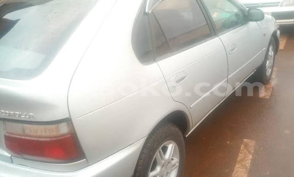 اشتري مستعمل Toyota Corolla Gris سيارة في Kigali في Rwanda اشتري مستعمل Toyota Corolla Gris سيارة في Kigali في Rwanda