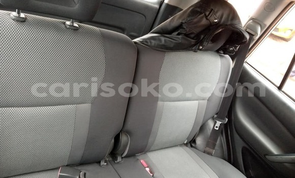 اشتري مستعمل Toyota RAV4 Gris سيارة في Kigali في Rwanda اشتري مستعمل Toyota RAV4 Gris سيارة في Kigali في Rwanda