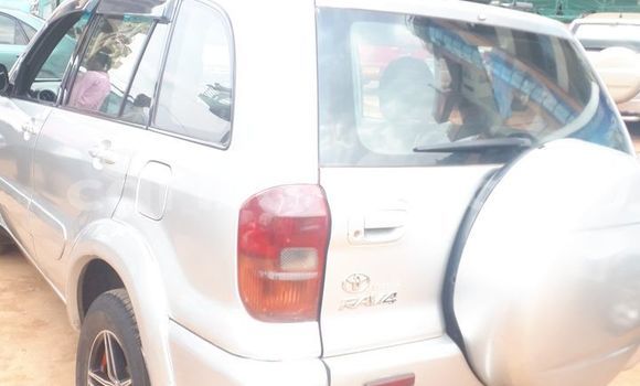 اشتري مستعمل Toyota RAV4 Gris سيارة في Kigali في Rwanda اشتري مستعمل Toyota RAV4 Gris سيارة في Kigali في Rwanda